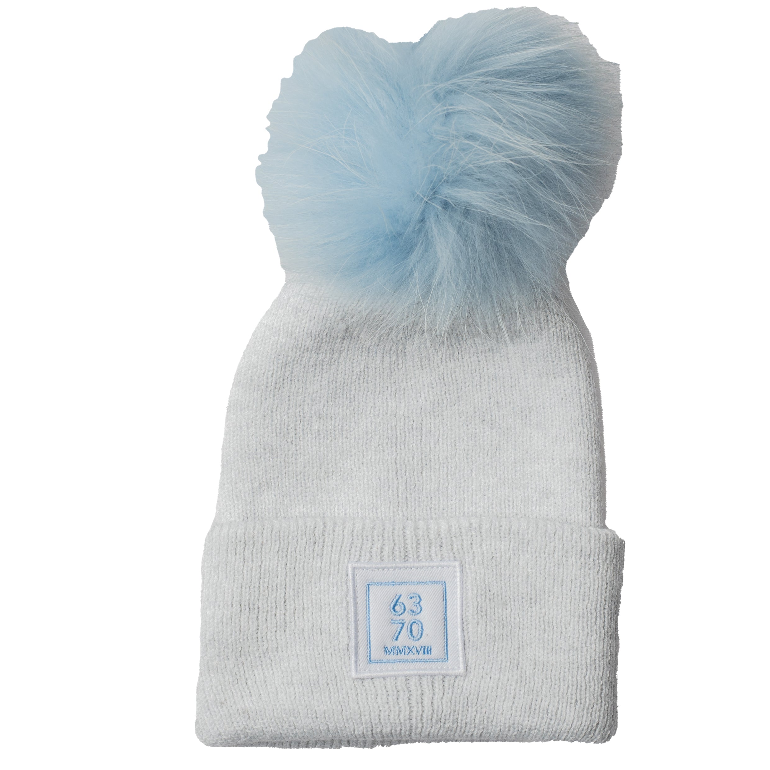 6370beanie_cloudygrey_hellblau_bommel.jpg